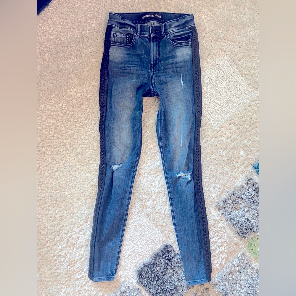 Express Women’s  High Rise Straight Leg distressed  Jeans Size 0R